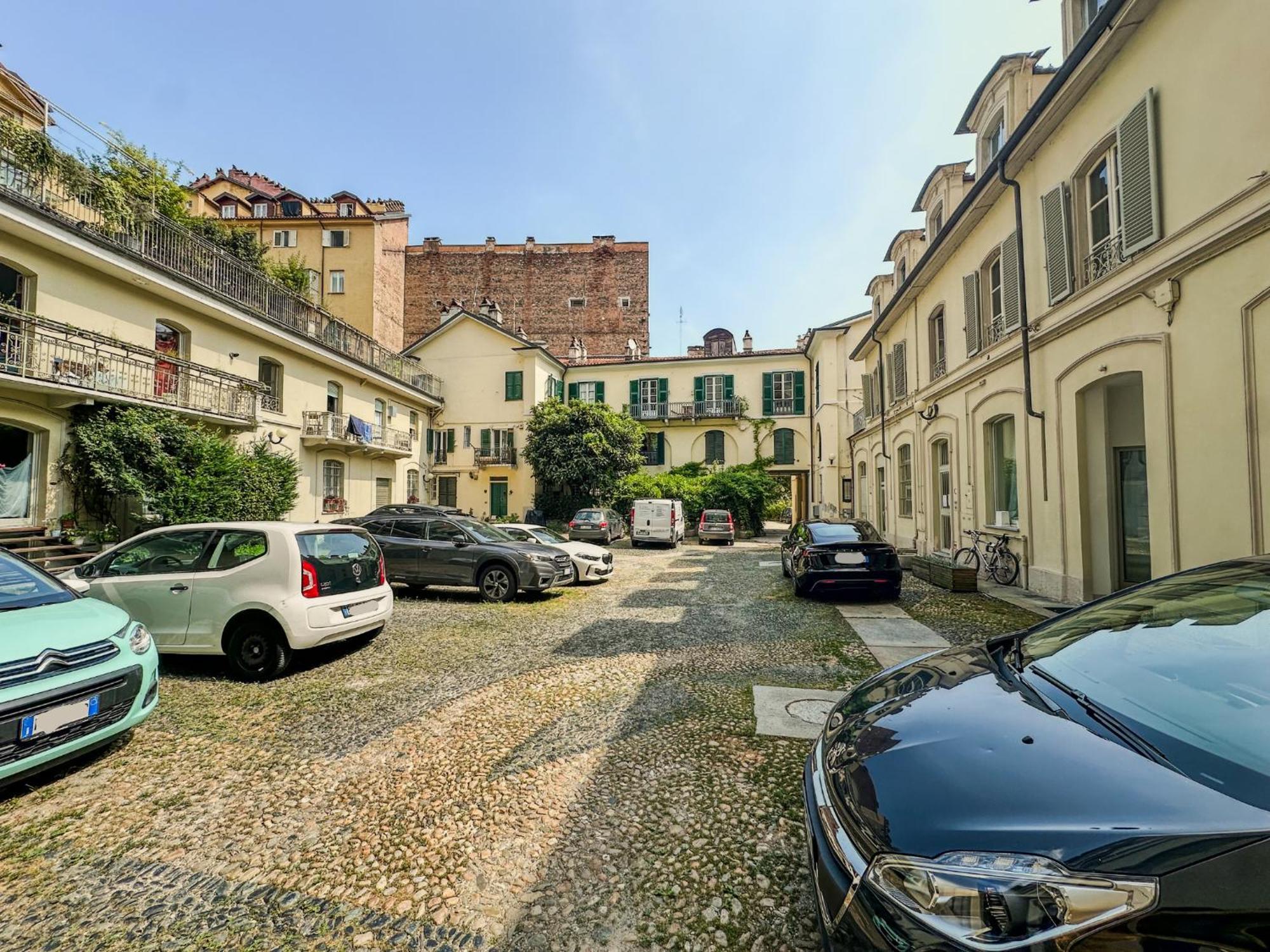 Alloggio Tranquillo Sul Po' - Piazza Vittorio Torino Exterior foto